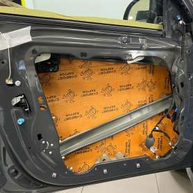 Шумоизоляция двери вторым слоем BMW X6