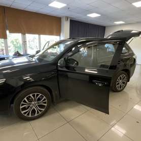 Шумоизоляция салона Mitsubishi Outlander XL